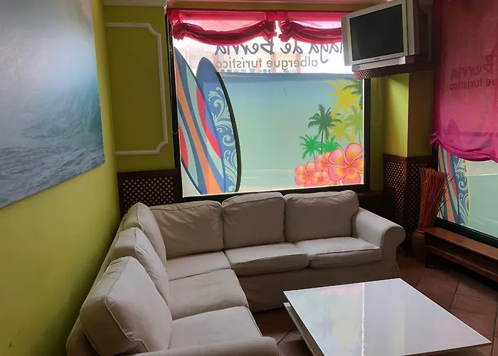 Turistico Playa De Berria Hostel Santona